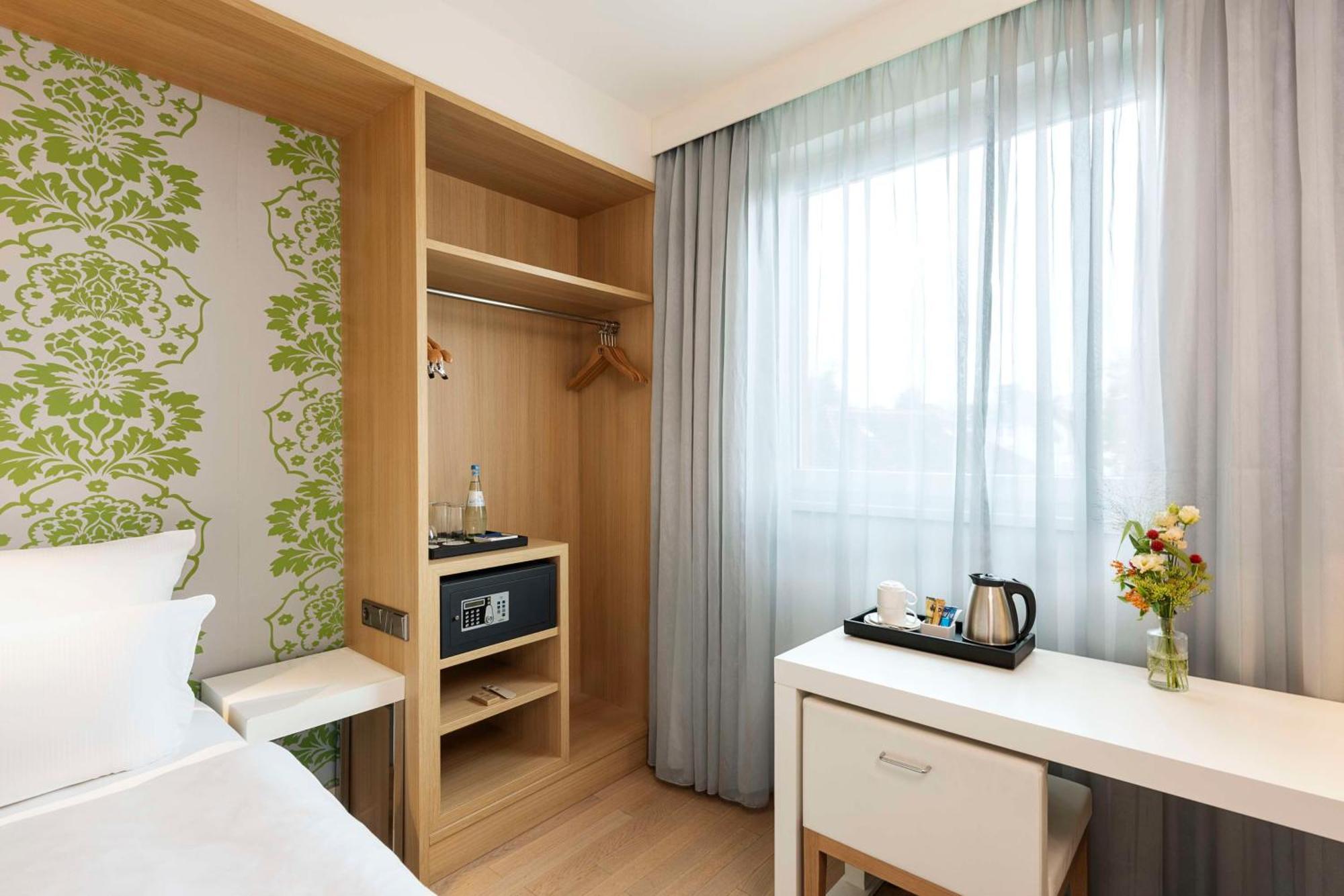 Nh Ludwigsburg Hotel Luaran gambar